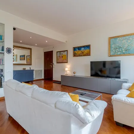 Apartment Sturla Roomy Flat With Balcony & Seaview Genoa